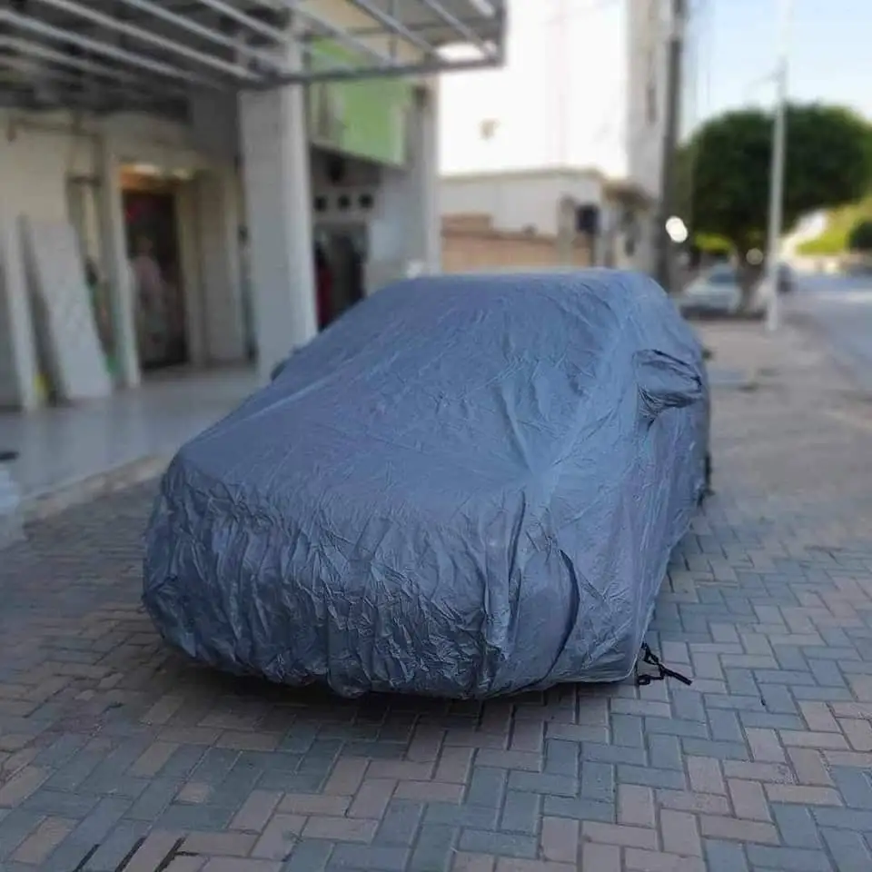 Bâche imperméable pour voiture